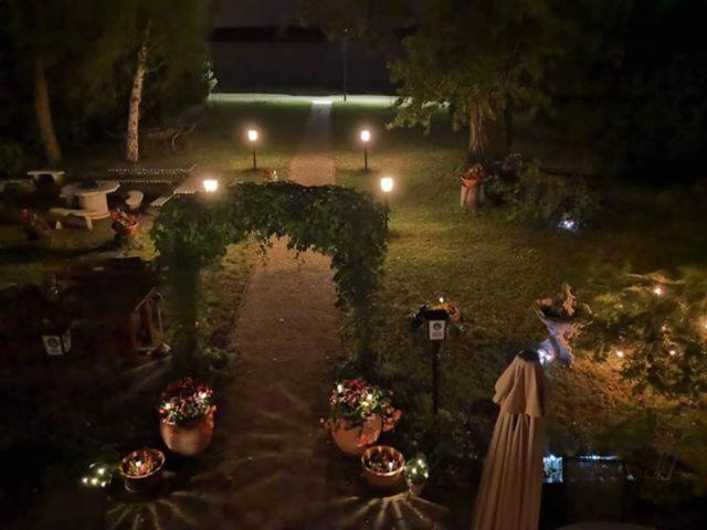 Monika Panzio Hotel Tata Exterior photo